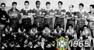 Achados & Perdidos: Há 60 anos o Corinthians vestiu a camisa da Seleção Brasileira em amistoso na Inglaterra