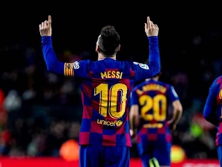 Ex-treinador do time londrino afirmou que tentou contratar Messi junto com Fábregas. Foto: Barcelona/Divulgação