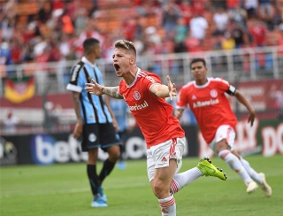 Achados & Perdidos: H&aacute; seis anos, no cl&aacute;ssico Gre-Nal, o Inter levou a melhor na decis&atilde;o da Copinha