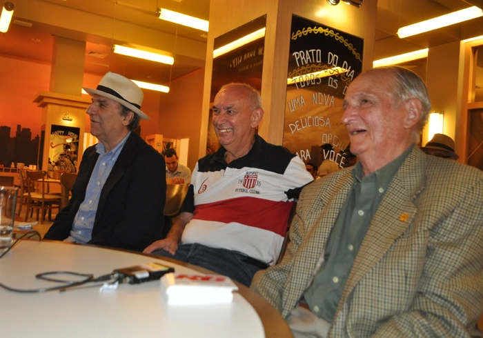 Osmar Santos, Kalef João Francisco e Milton Camargo  durante o programa 