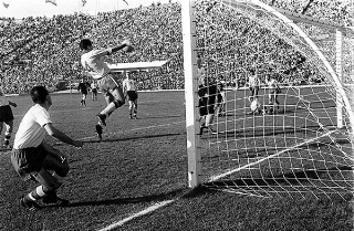 Achados & Perdidos: Gol de Zito na decisão da Copa de 62 com narração de Fiori Gigliotti