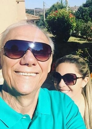 Marcelo Rezende e sua namorada Luciana Lacerda em 24 de julho de 2017, em São Paulo. Foto: Instagram de Luciana Lacerda