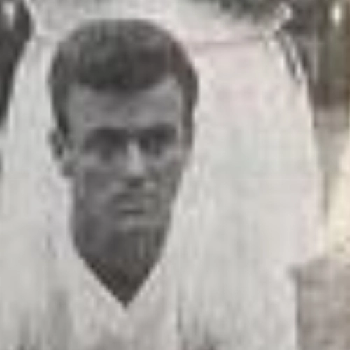 Juraci, ou Perobinha  - Ex-atacante do S&atilde;o Paulo e futebol mexicano