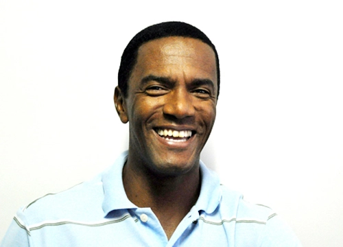 Valdeir     - Ex-atacante do Botafogo e S&atilde;o Paulo