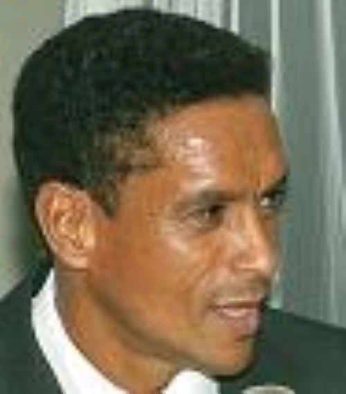 Carlos Alberto Santos  - Ex-volante do Botafogo