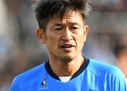 Kazu  - Ex-atacante do Santos