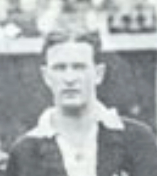 Itália   - Ex-zagueiro do Vasco e Seleção Brasileira