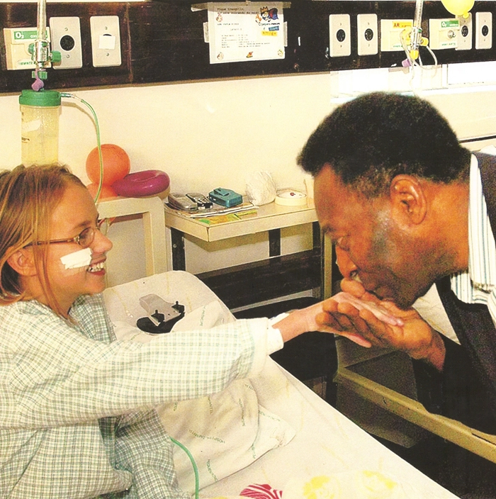 Na ocasião, Milton Neves esteve junto com Pelé, que se tornou parceiro do Instituto Pequeno Príncipe - Pesquisa em Saúde da Criança e do Adolescente. Esse instituto busca pela cura de doenças complexas, como por exemplo, o câncer