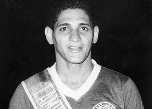 Gildo Bala - Ex-ponta do Palmeiras e Flamengo