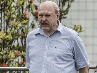 Peres participou do Mesa Redonda e mostrou confiança na permanência de Sampaoli. Foto: Ivan Storti/Santos