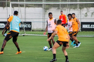 Treino do Alvinegro no CT Joaquim Grava. Foto: Felipe Szpak/Agência Corinthians