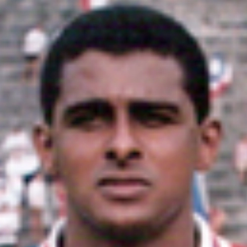 Celso  - Ex-meio-campista do Cruzeiro, Goi&aacute;s e Bahia