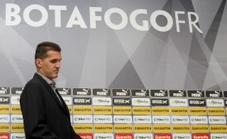 Mancini cobra forte e critica jogo "sem alma" do Botafogo contra São Paulo