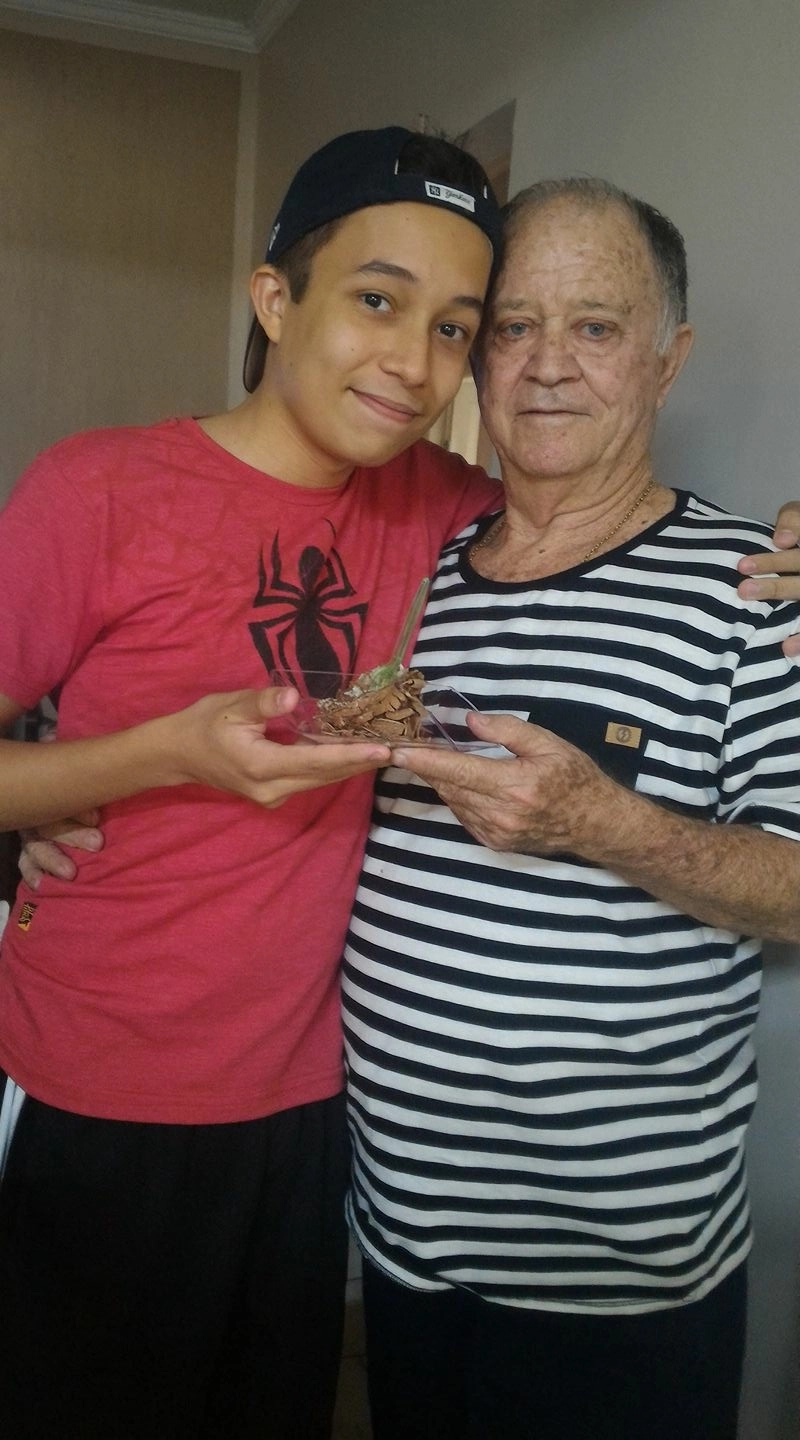 Lucílio Navarro e seu neto. Foto: arquivo pessoal
