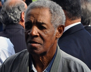 Saudade: Dorval, &iacute;dolo santista, completaria 91 anos nesta quinta-feira