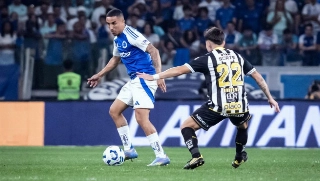 No primeiro turno, de virada, o Peixe derrotou a Raposa. Foto: Gustavo Aleixo/Cruzeiro