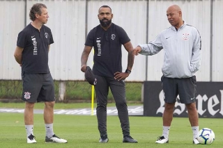 Dyego Coelho (centro) comanda mais uma vez a equipe alvinegra. Foto: Daniel Augusto Jr. / Agência Corinthians