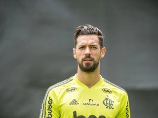 Zagueiro pode ser o primeiro espanhol a vencer a Libertadores. Foto: Alexandre Vidal/Flamengo