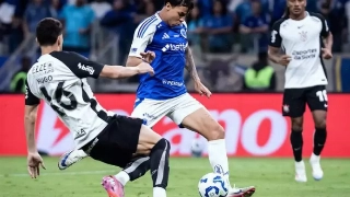 Cruzeiro e Corinthians se enfrentam em semifinal da Copa do Brasil; as formações