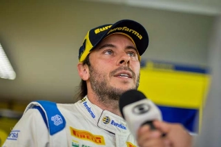 Piloto da Eurofarma RC largou em 16º e segue na disputa pelo título. Foto: Duda Bairros/Vicar