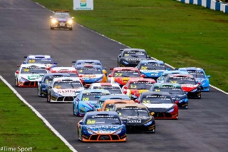 Piloto da KTF Sports disputou quatro corridas no fim de semana. Foto: André Santos/Time Sport