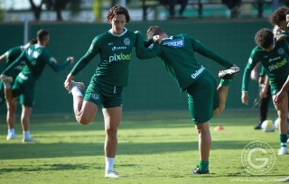 Jogadores do Esmeraldino no CT Edmo Pinheiro. Foto: Divulgação/Goiás