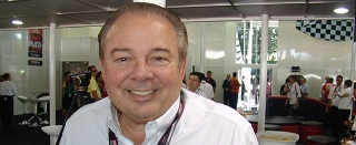 Praça em frente ao Fielzão terá o nome de Luciano do Valle