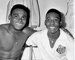Marcos J&uacute;nior Micheletti - Saudade: H&aacute; sete anos morria Coutinho, que formou a melhor dupla com Pel&eacute; no Santos