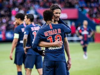 Astros do time francês ficaram na reserva diante do Real Madrid. Foto: Julien Scussel/PSG