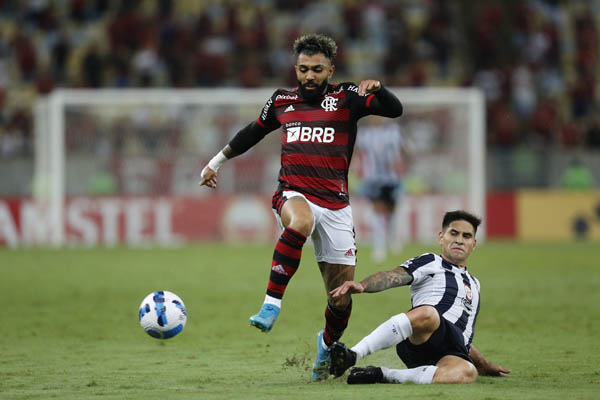 Gabigol durante a partida contra os argentinos na segunda rodada. Foto: Divulgação/Flamengo