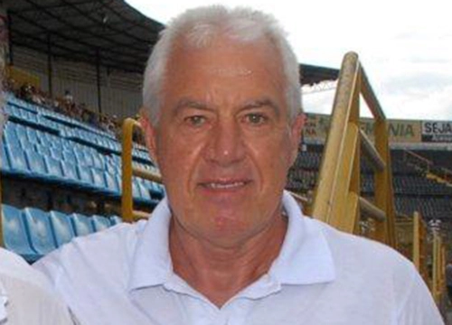 Eloy - Ex-quarto-zagueiro do XV de Piracicaba e Portuguesa