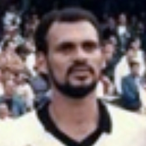 Elson   - Ex-zagueiro do União Bandeirante