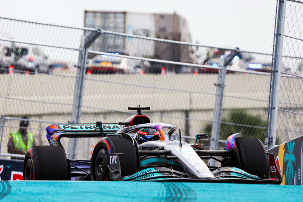 O britânico já havia sido rápido no TL1. Foto: Mercedes-AMG Petronas F1