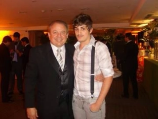 Paulo tem 23 anos e é repórter da rádio e da TV Bandeirantes de Campinas