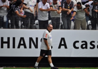 ACHADOS & PERDIDOS - H&aacute; 12 anos o Corinthians fazia o jogo-teste em seu novo est&aacute;dio