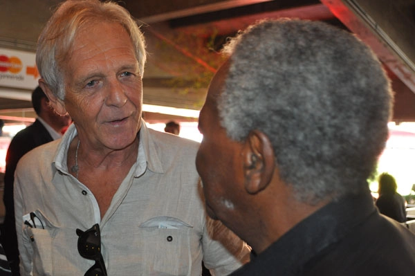 Ado conversa com Coutinho no almo&ccedil;o dos campe&otilde;es mundiais de futebol em 25 de abril de 2013, no Espa&ccedil;o Unyco, no Est&aacute;dio do Morumbi. Foto: Marcos J&uacute;nior/Portal TT