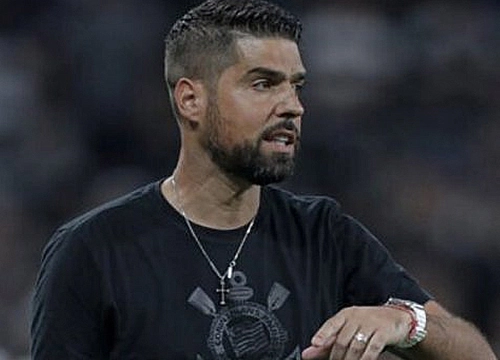 António Oliveira - Treinador de futebol