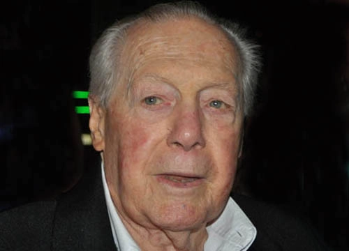 Mantovani   - Ex-ponta-esquerda do Palmeiras e Comercial de São Paulo