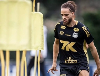 R$ 1,3 mi para Billal n&atilde;o entrar em campo &eacute; um esc&aacute;rnio. Por Wladimir Miranda