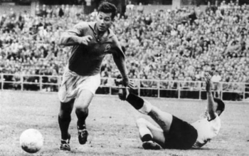 Saudade: H&aacute; tr&ecirc;s anos morria Just Fontaine, maior artilheiro em uma &uacute;nica edi&ccedil;&atilde;o de Copa do Mundo