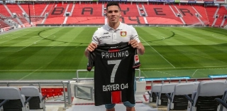 Paulinho é apresentado no Bayer e elogia clube: "É um pacote completo"
