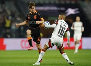 Flamengo e Corinthians decidem a Supercopa do Brasil neste domingo; as forma&ccedil;&otilde;es