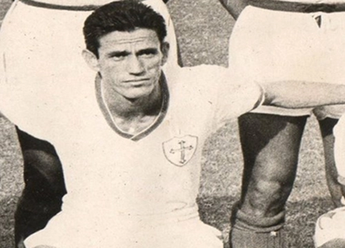 Nair - Ex-meia da Portuguesa e Corinthians