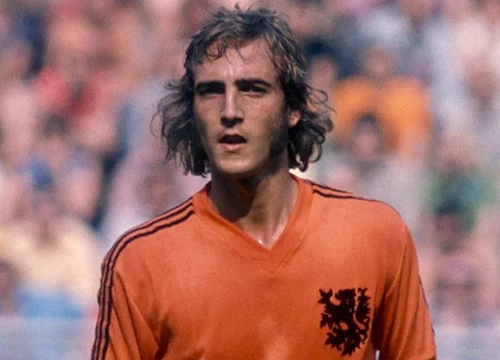 Johan Neeskens - Ex-meia do Barcelona e da Holanda