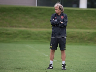 Treinador do Flamengo estaria na lista de possíveis substituto de Zidane. Foto: Alexandre Vidal / Flamengo