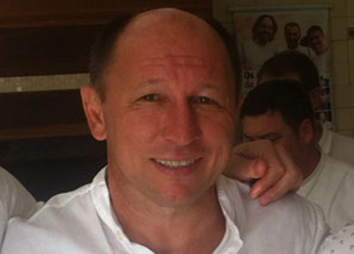 Alcindo  - Ex-ponta do Fla, Corinthians, Grêmio, São Paulo e Flu