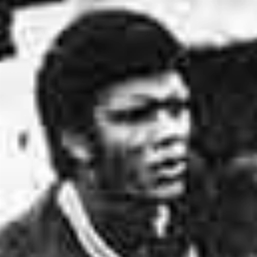 Alcino   - Ex-atacante do Remo, Portuguesa e Grêmio