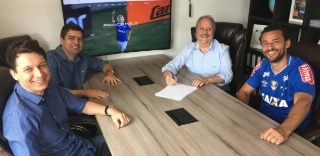 Fred pede esclarecimento de decisão sobre multa de R$ 10 mi ao Atlético-MG