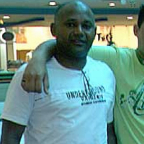 Aldo  - Ex-lateral-direito do Fluminense