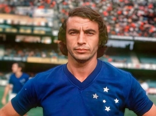 Parab&eacute;ns, Wilson Piazza! &Iacute;dolo cruzeirense, titular do Brasil na Copa de 70, ele completa 83 anos